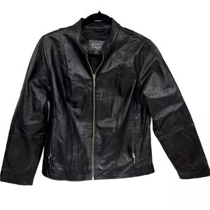 Jessica Black‎ Leather Jacket with Fitted Design and Stand-Up Collar